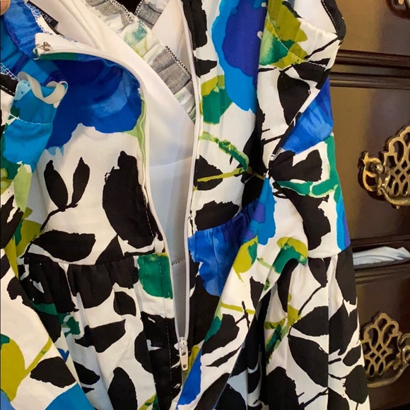 Sundress - Picture 4 of 6